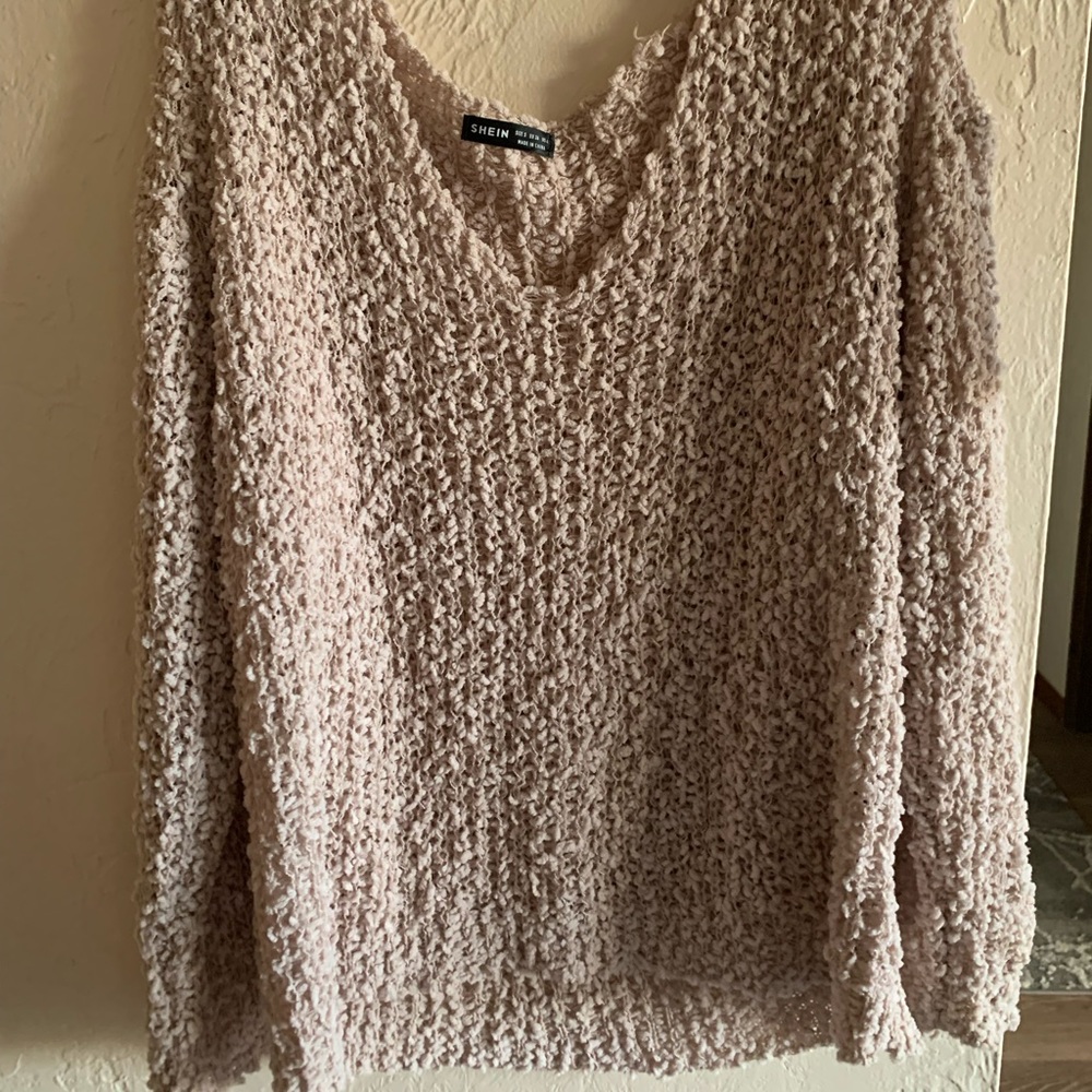 Fluffy oversized any-time Sweater -SHEIN size small - Picture 3 of 5